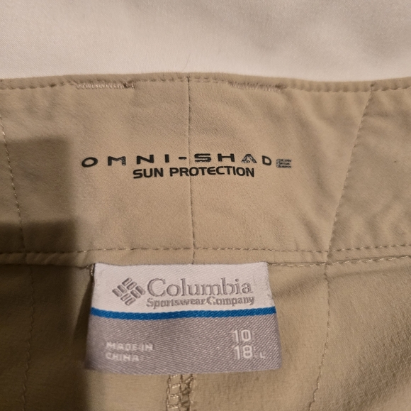 Columbia omni-shade capris, size 10 - Picture 3 of 5